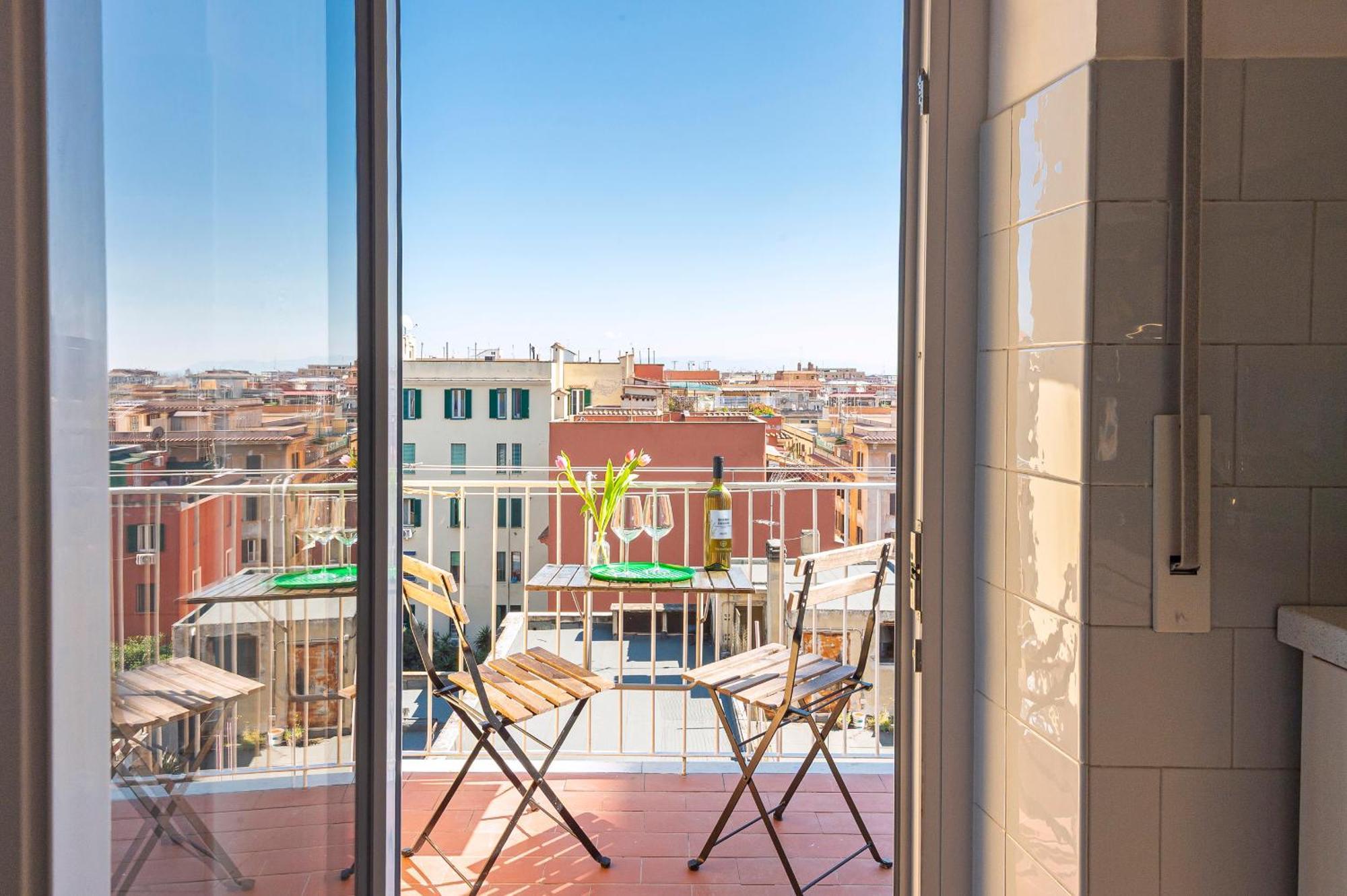 Casa Adele Lovely Mid-century Apartment, * Roma