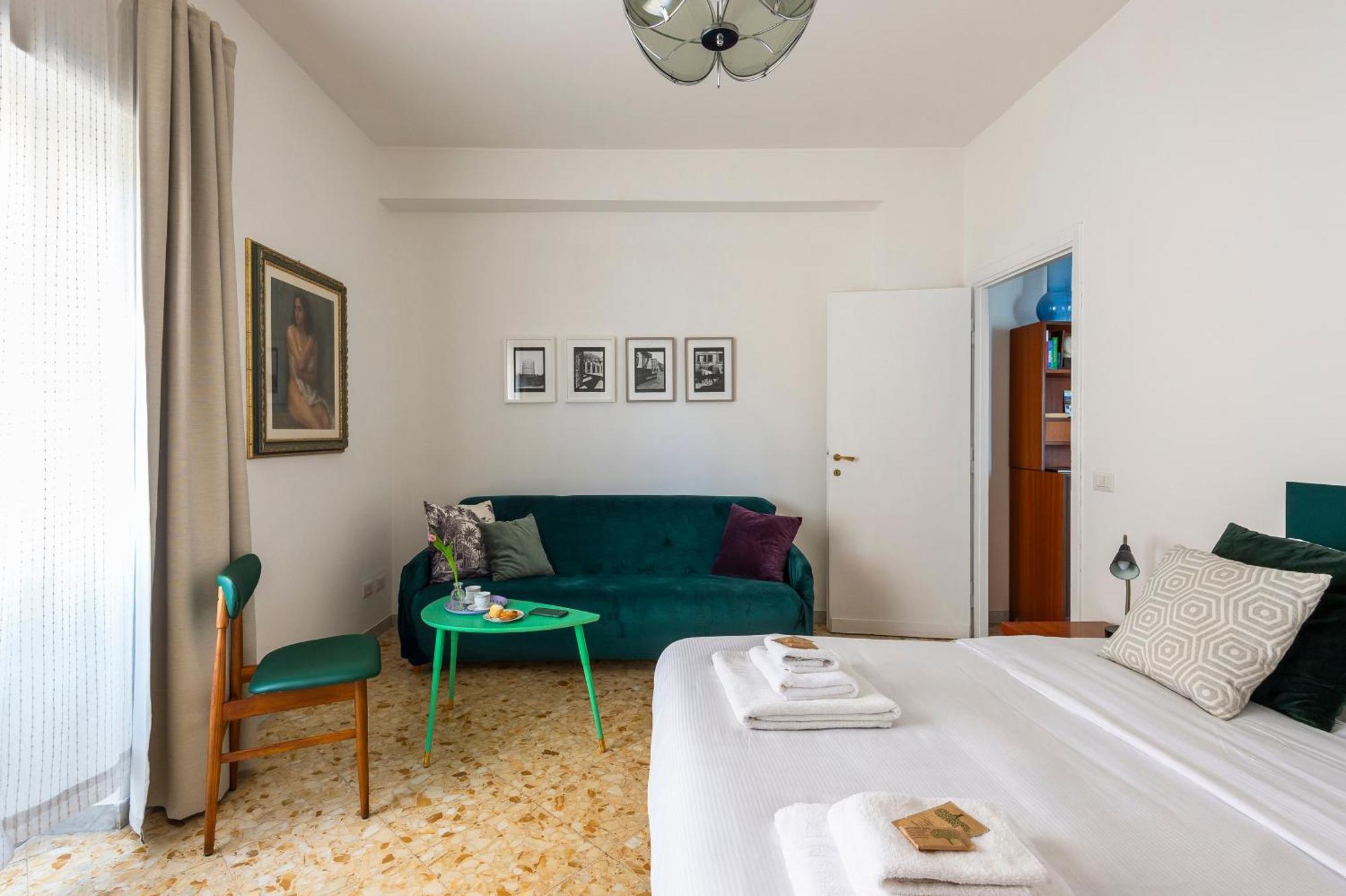 Casa Adele Lovely Mid-century Apartment, * Roma